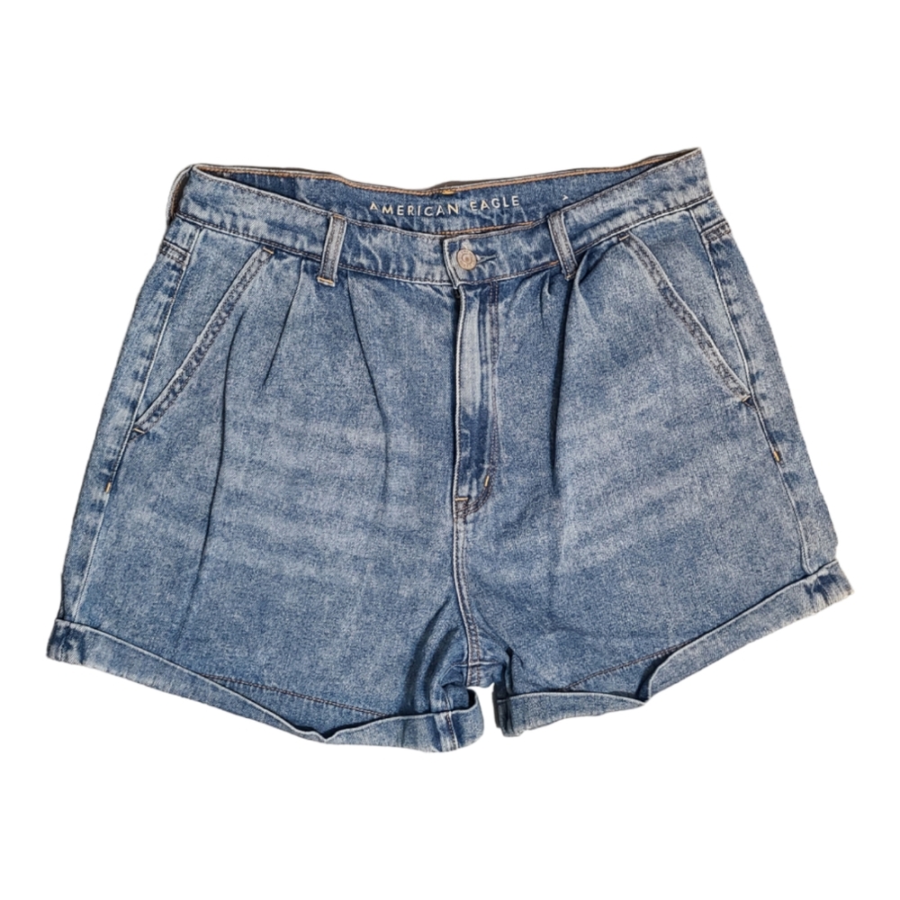 American Eagle mom shorts